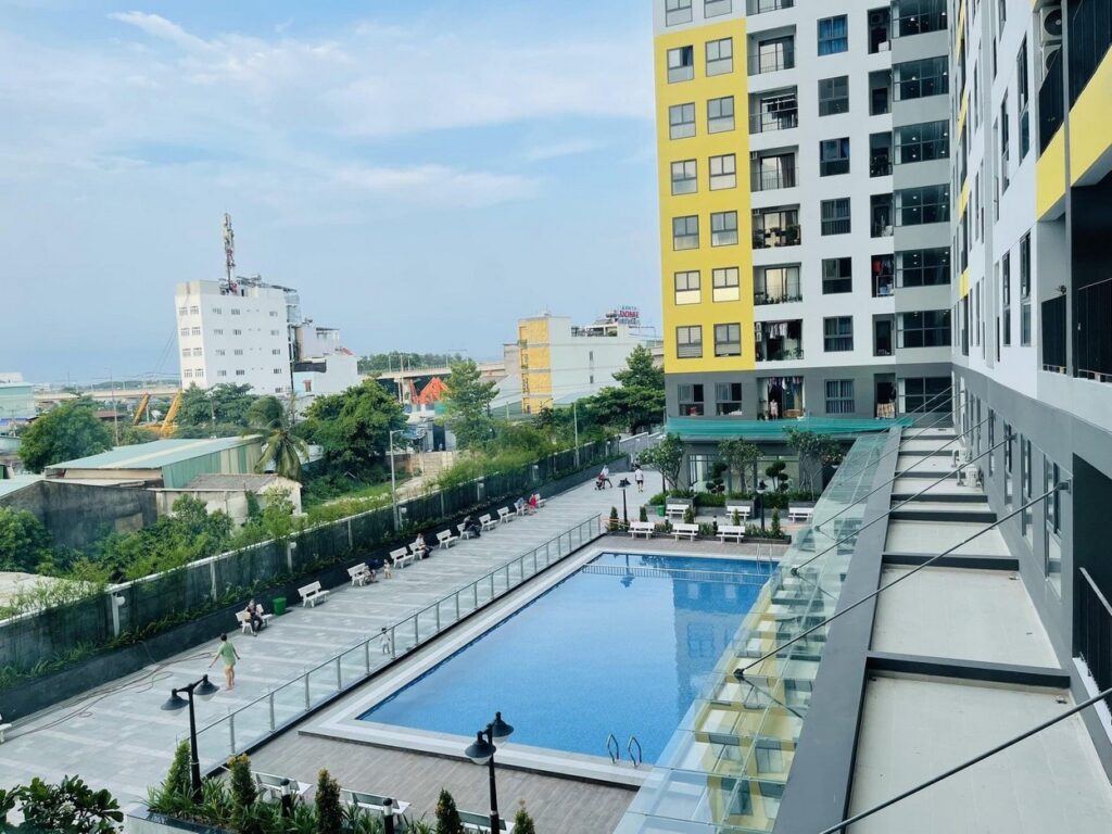 hồ bơi bcons miền đông tại dĩ an - bình dương