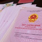 Cập nhật chi tiết quy trình sang nhượng căn hộ chung cư 2025. Hướng dẫn từng bước chuyển nhượng Hợp đồng mua bán (HĐMB), căn hộ đã có Sổ hồng và quy trình vay ngân hàng từ A-Z. Đảm bảo an toàn pháp lý!